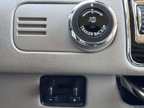 Certified 2023 Lincoln Navigator Reserve image 27