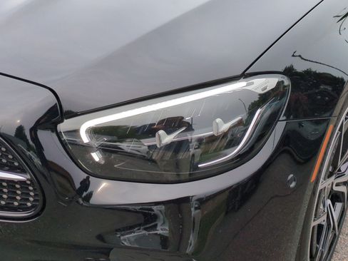 Used 2023 Mercedes-Benz E 350 Sedan image 9