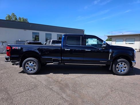 New 2025 Ford F350 Lariat w/ Lariat Ultimate Package image 6