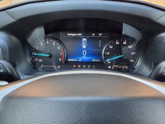 Used 2021 Ford Explorer XLT w/ Equipment Group 202A AWD/4WD image 17