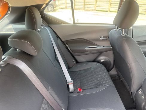 Used 2024 Nissan Kicks SV w/ Exterior Package FWD image 28