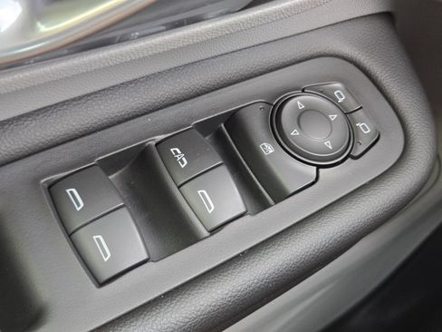 Used 2022 GMC Terrain SLT FWD image 28