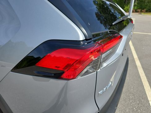 Used 2025 Toyota RAV4 XLE w/ Convenience Package image 37