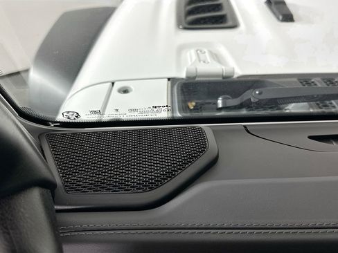 Used 2024 Jeep Gladiator Rubicon w/ Safety Group image 18