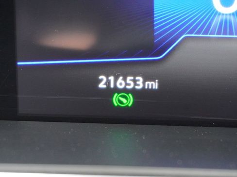 Used 2022 Volkswagen Tiguan SE FWD image 12