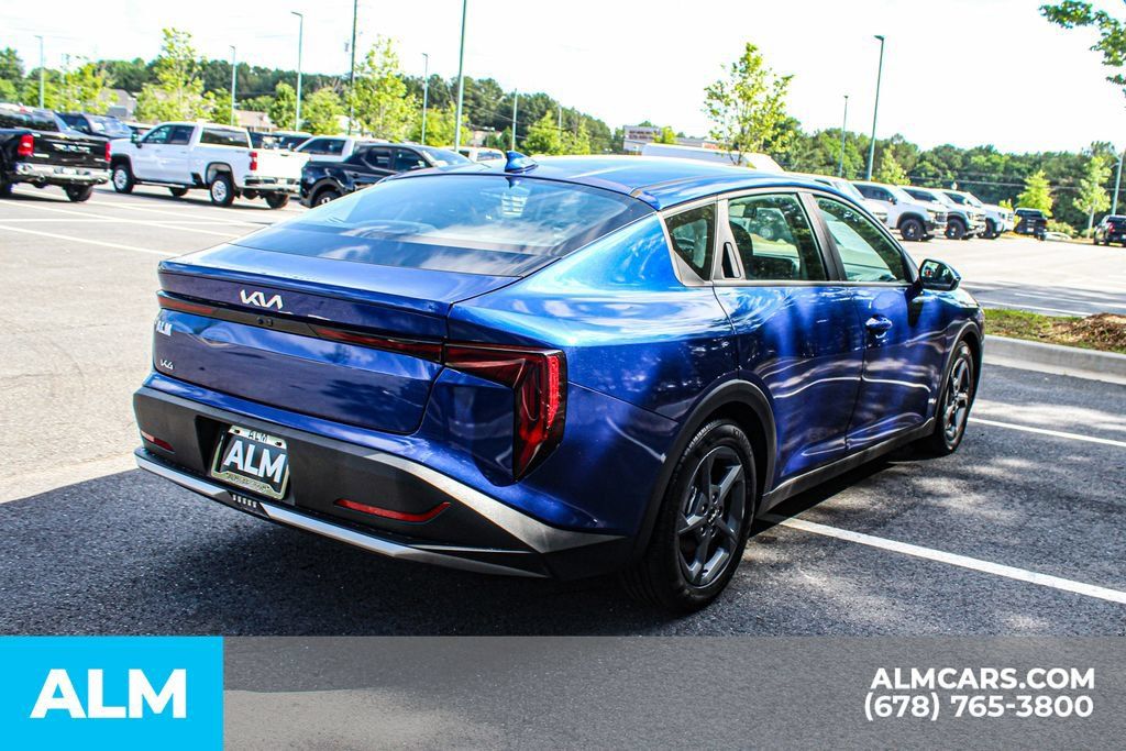 Used 2025 Kia K4 FWD image 5