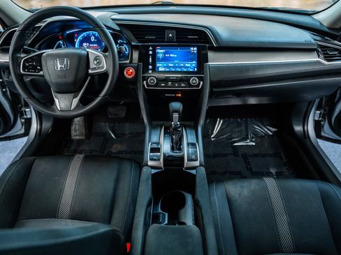 Used 2018 Honda Civic EX image 16