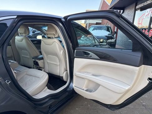 Used 2018 Lincoln MKZ Select w/ Select Plus Package image 44