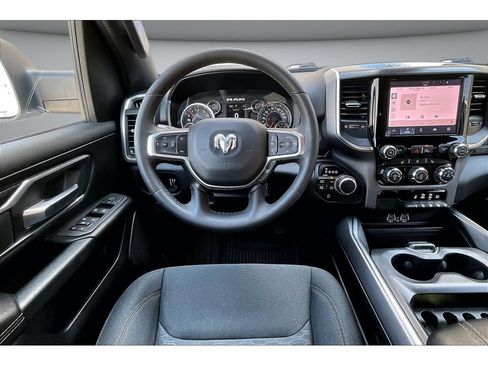 Certified 2025 RAM 1500 Big Horn AWD/4WD image 8