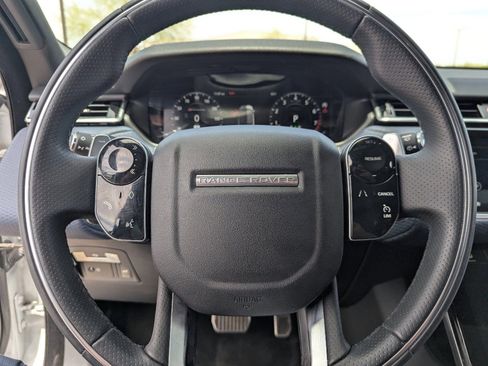 Used 2020 Land Rover Range Rover Velar R-Dynamic S AWD/4WD image 29