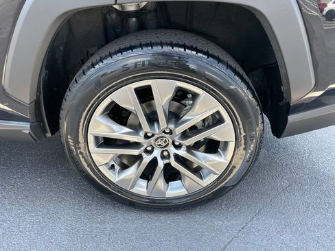 Used 2022 Toyota RAV4 XLE Premium FWD image 43