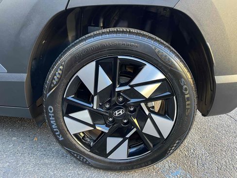 Used 2024 Hyundai Kona SEL image 69