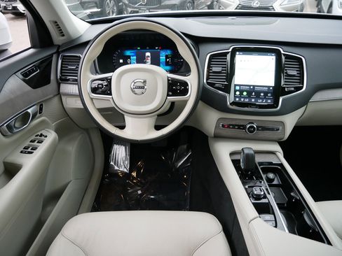 Certified 2023 Volvo XC90 T8 Plus w/ Protection Package Premier AWD/4WD image 12