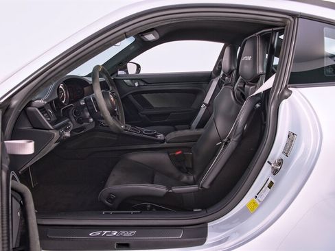 Used 2025 Porsche 911 GT3 RS RWD image 19
