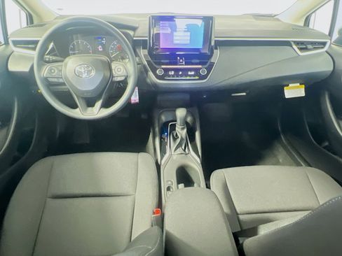 New 2025 Toyota Corolla LE image 29