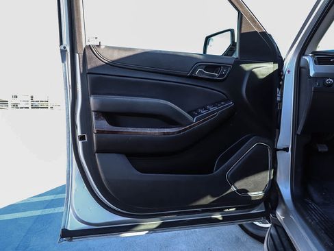 Used 2020 Chevrolet Tahoe LS RWD image 22