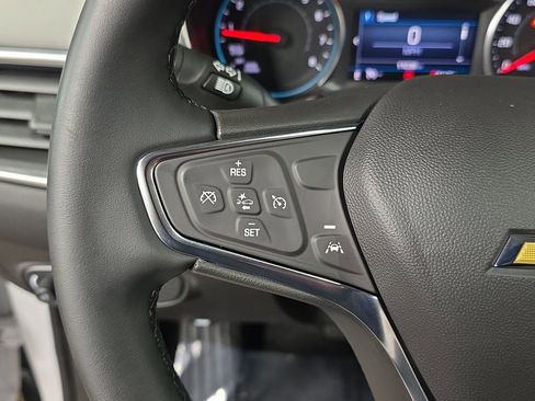 Used 2024 Chevrolet Equinox LT w/ LPO, Floor Liner Package image 18