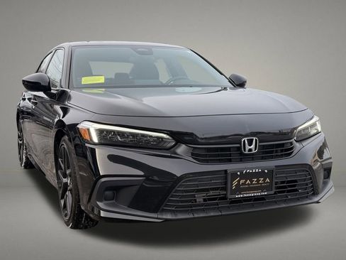 Used 2023 Honda Civic Sport image 8
