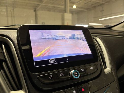 Used 2023 Chevrolet Malibu LT w/ Driver Confidence Package image 24