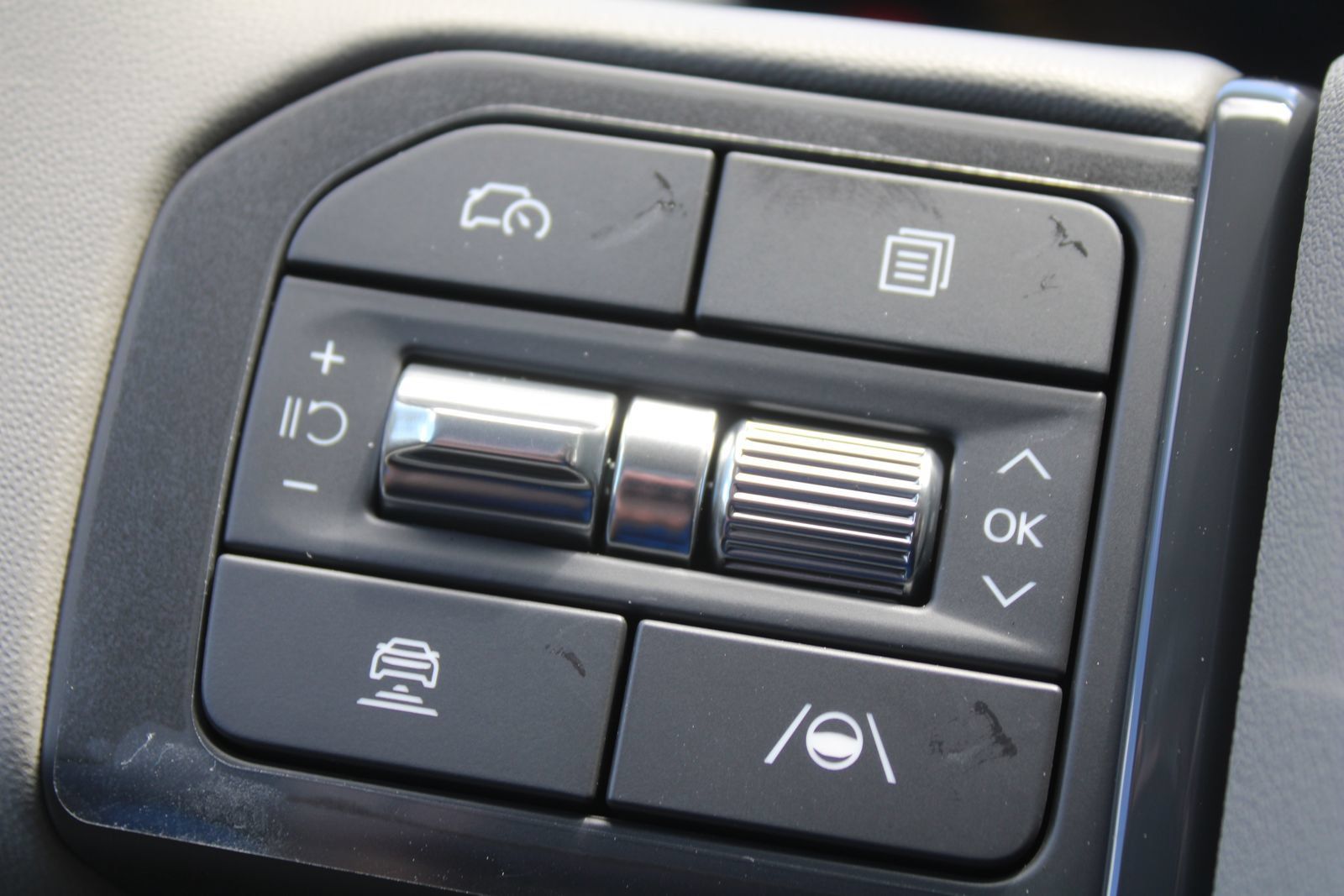 New 2027 Kia Seltos EX w/ EX Panoramic Sunroof Package FWD image 28