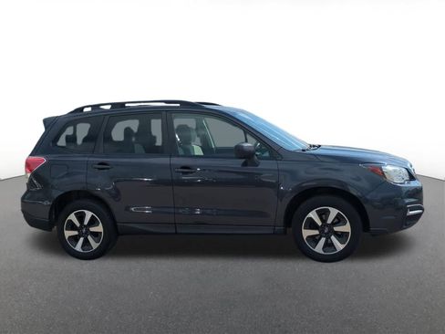 Used 2018 Subaru Forester 2.5i Premium AWD/4WD image 7