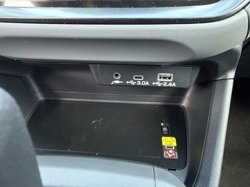 New 2026 Subaru Crosstrek 2.5i Limited AWD/4WD image 32