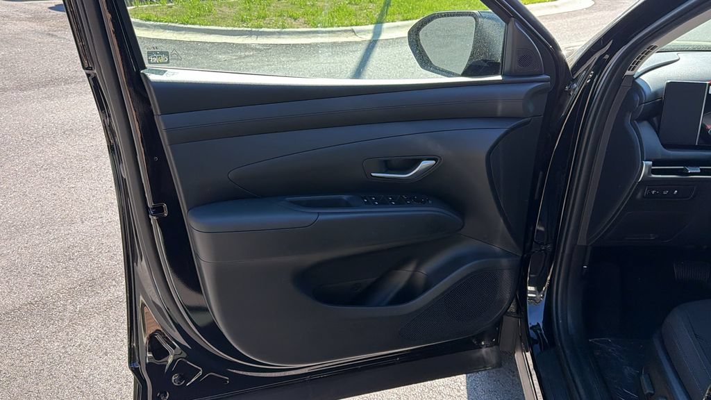 New 2026 Hyundai Tucson SEL Plus FWD image 12