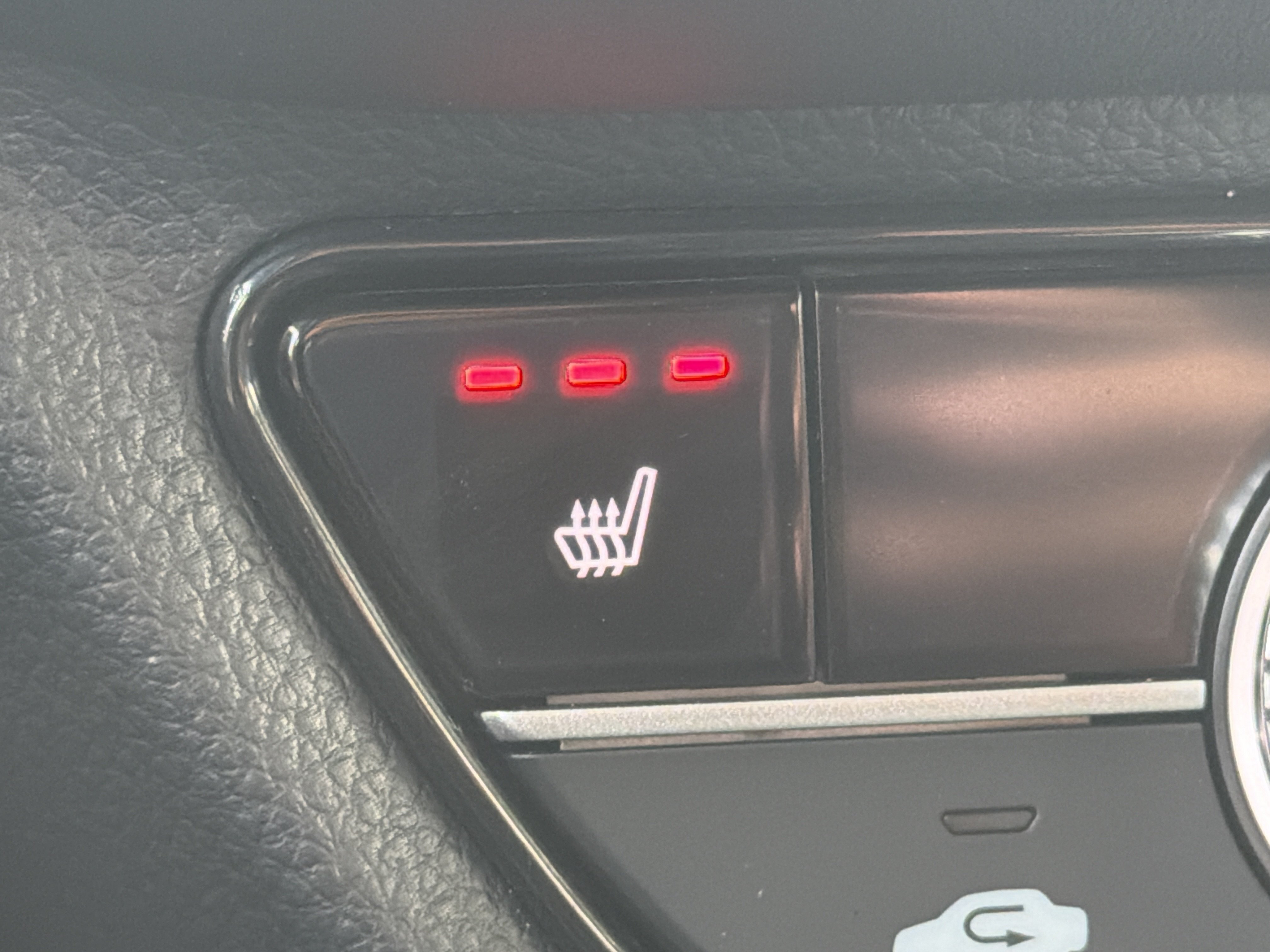 Certified 2027 Honda HR-V EX-L image 18