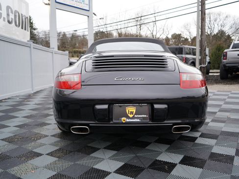 Used 2005 Porsche 911 Carrera image 8