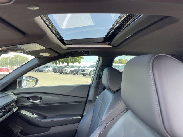 Used 2025 Honda Accord Sport image 24