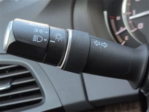 Used 2020 Acura MDX SH-AWD image 29