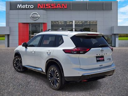 New 2026 Nissan Rogue Platinum