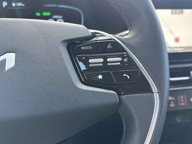 New 2026 Kia Niro EX FWD image 35