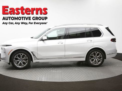 Used 2023 BMW X7 xDrive40i w/ Executive Package image 64