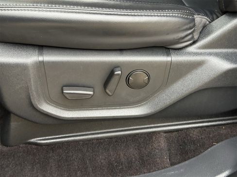 Certified 2022 Ford Expedition XLT image 27