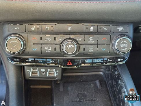 Used 2021 Dodge Durango R/T w/ Tow 'N Go Package AWD/4WD image 12
