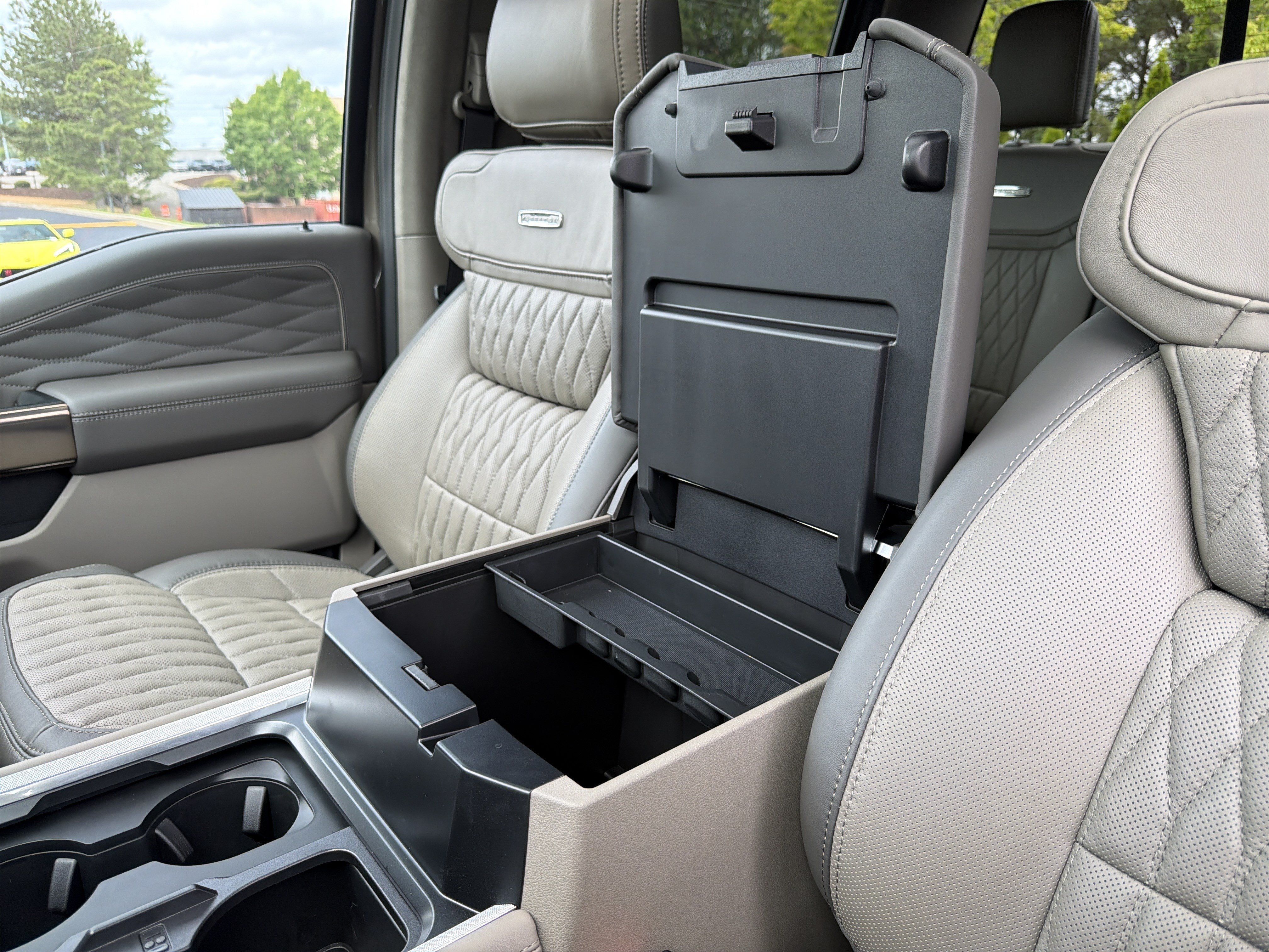 Used 2026 Ford F450 Platinum w/ Platinum Plus Package AWD/4WD image 39