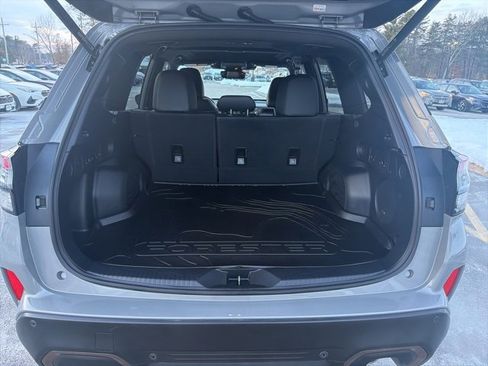 Used 2025 Subaru Forester Sport image 9