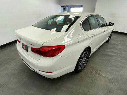 Used 2017 BMW 540i xDrive AWD/4WD image 8
