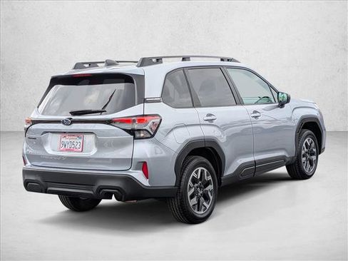 Certified 2026 Subaru Forester Premium AWD/4WD image 5