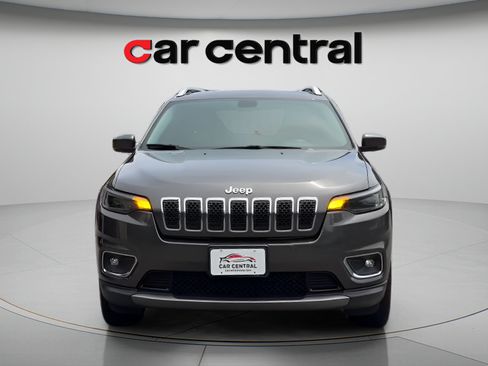 Used 2019 Jeep Cherokee Limited AWD/4WD image 9