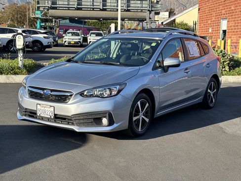 Used 2023 Subaru Impreza Premium image 3