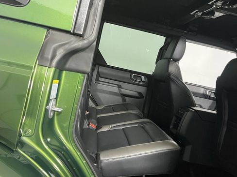 Used 2025 Ford Bronco Outer Banks image 32