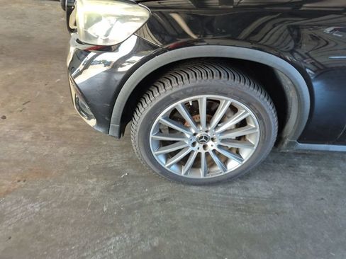 Used 2017 Mercedes-Benz GLC 300 4MATIC Coupe image 5