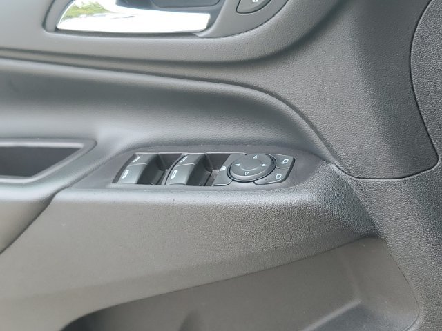 Used 2018 Chevrolet Equinox LT FWD image 22