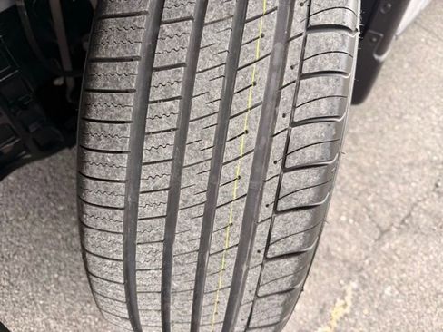 Used 2023 Nissan Rogue SV w/ SV Premium Package image 10