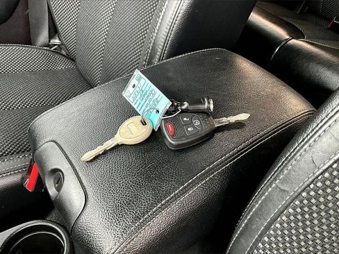 Used 2016 Jeep Wrangler Unlimited Sahara image 10