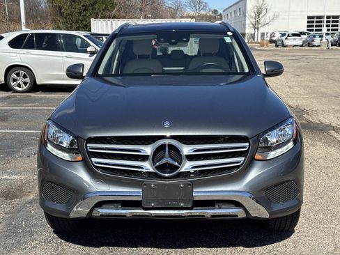 Used 2016 Mercedes-Benz GLC 300 4MATIC image 2
