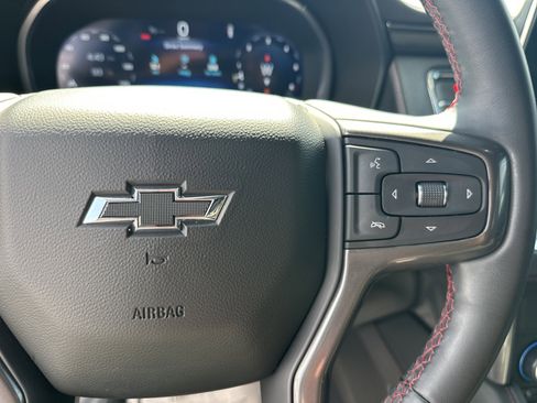 Used 2023 Chevrolet Suburban RST RWD image 27
