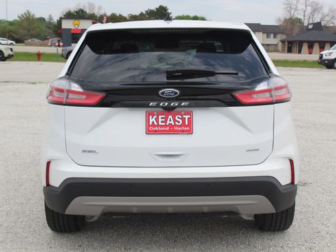 Used 2024 Ford Edge SEL image 6